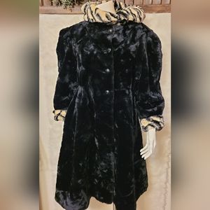 1980's Vintage Maria Dionisiou Teddy Coat with Tiger Print